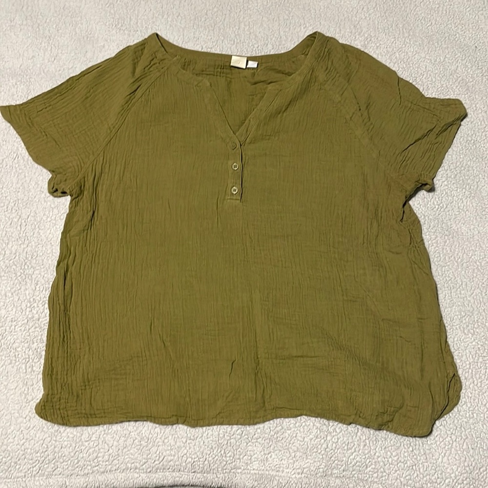 Gap Large Short Sleeve